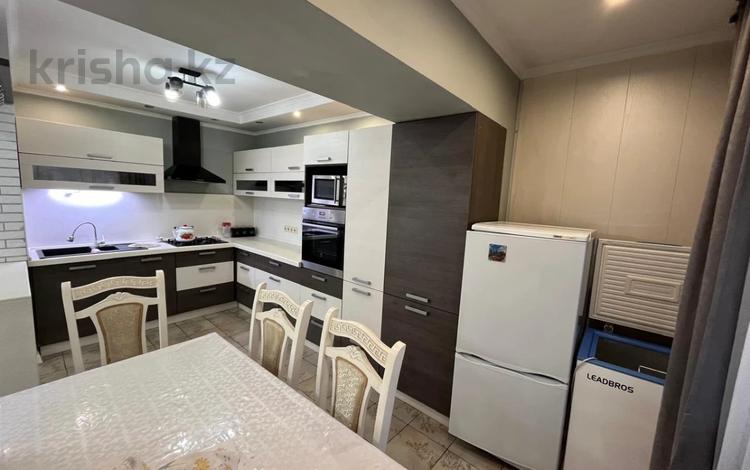 4-комнатная квартира · 69.4 м² · 2/3 этаж, мкр Акбулак, Касыма Шарипова за 51 млн ₸ в Алматы, Алатауский р-н — фото 12