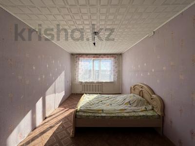 3-комнатная квартира, 63 м², 5/5 этаж, Карла маркса 119/1 за 9.5 млн 〒 в Шахтинске
