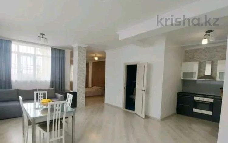 2-комнатная квартира · 75 м² · 11/11 этаж, Туркестан 10 за 370 000 ₸ в Астане, Есильский р-н — фото 2