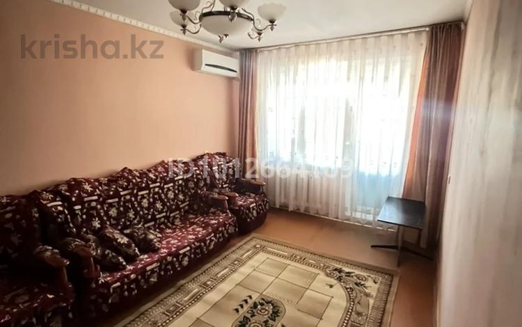 1-комнатная квартира · 35 м² · 9/9 этаж, мкр 8, Братьев Жубановых 302 за 110 000 ₸ в Актобе — фото 2