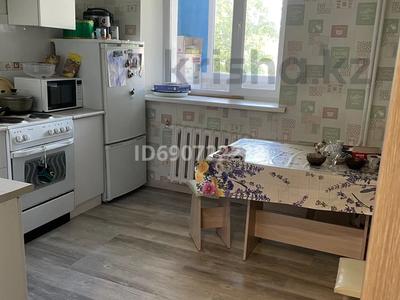 3-комнатная квартира · 63 м² · 2/3 этаж, Наурыз — Ул.Б.Момышулы и ул.Наурыз за 14.1 млн 〒 в Экибастузе