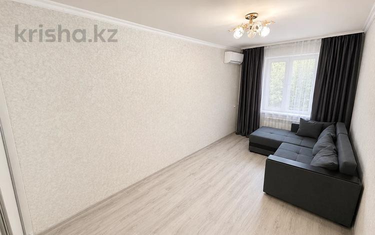 1-комнатная квартира · 32 м² · 4/4 этаж, мкр Таугуль-1 6 за 220 000 ₸ в Алматы, Ауэзовский р-н — фото 8