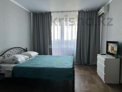 1-комнатная квартира · 35 м² · 6/9 этаж, 5 мкр 20 за 10 000 ₸ в Аксае