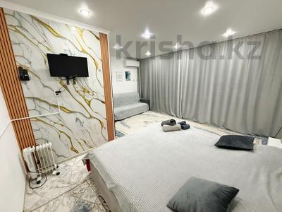 1-комнатная квартира · 35 м² · 1/9 этаж, мкр Омега, Курмангазы 210/1 — Молдагуловой - Курмангазы за 13 000 ₸ в Уральске