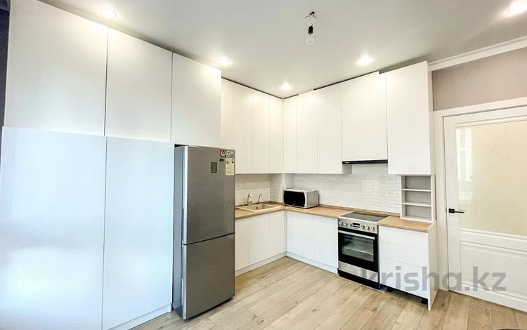 2-комнатная квартира, 41 м², 3/12 этаж, Омарова 2 — И. Омарова