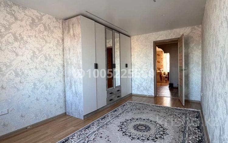 3 комнаты · 62 м² · 5 этаж, Кердери за 60 000 ₸ в Уральске, мкр Школьник — фото 2