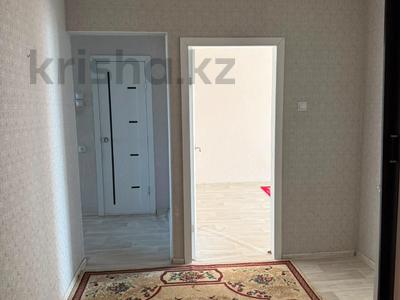 2-комнатная квартира · 55 м² · 5/5 этаж, мкр Шанхай, рыскулова за 12.5 млн ₸ в Актобе