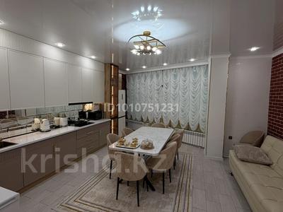 2-бөлмелі пәтер · 87 м² · 7/25 қабат, мкр 12, Мкр 11 112, бағасы: 24 млн 〒 в Актобе