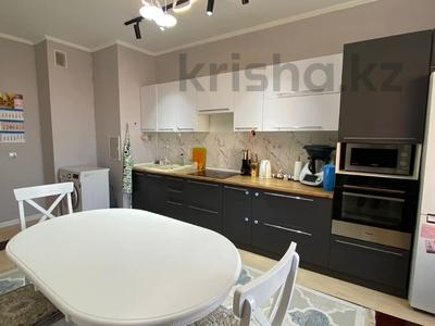 3-комнатная квартира, 96.5 м², 8/16 этаж, мкр. Алмагуль, Алмагуль 21 за 30 млн 〒 в Атырау, мкр. Алмагуль