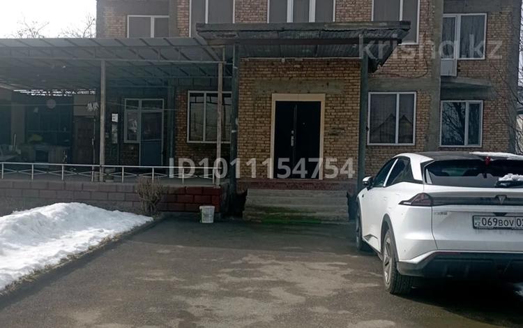 Отдельный дом · 8 комнат · 330 м² · 14 сот., Аманжолова 50 за 800 000 ₸ в Жанатурмысе — фото 2
