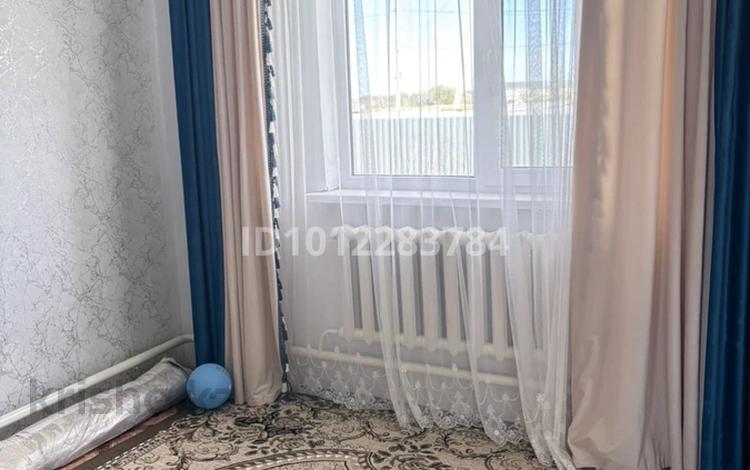 Отдельный дом · 4 комнаты · 72.5 м² · 5 сот., мкр Жулдыз за 30 млн ₸ в Уральске — фото 2