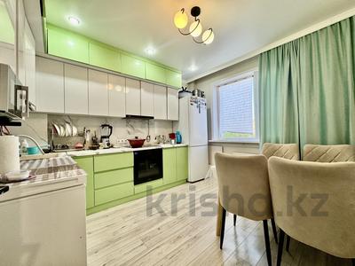 3-комнатная квартира · 75.5 м² · 2/11 этаж, мкр Юго-Восток, Сарыарка 19 за 43.7 млн ₸ в Караганде, Казыбек би р-н