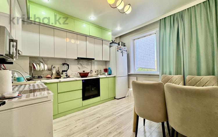 3-комнатная квартира · 75.5 м² · 2/11 этаж, мкр Юго-Восток, Сарыарка 19 за 43.7 млн ₸ в Караганде, Казыбек би р-н — фото 2