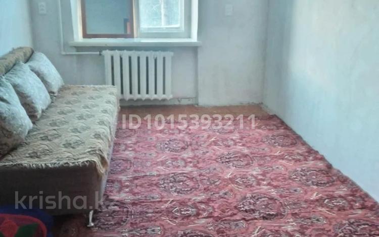 3-комнатная квартира · 65 м² · 4/5 этаж, Майкудук, 13й микрорайон 36 за 11.5 млн ₸ в Караганде, Алихана Бокейханова р-н — фото 2