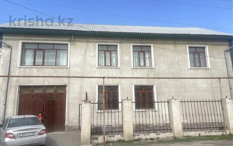 Отдельный дом · 9 комнат · 300 м² · 15 сот., Абая 24а — Школы #4 за 1.2 млн ₸ в  — фото 2
