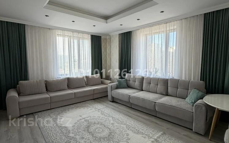 3-бөлмелі пәтер · 135 м² · 10/16 қабат, Кенесары 69А, бағасы: 75 млн ₸ в Астане, Алматы р-н — фото 2