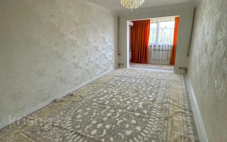 3-комнатная квартира · 64 м² · 4/5 этаж, 16-й микрорайон 5 — проспект Жибек жолы за 24 млн ₸ в Шымкенте, Аль-Фарабийский р-н — фото 2