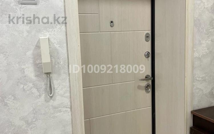 1-комнатная квартира · 54 м² · 3/9 этаж, Кайсенова 12 за 280 000 ₸ в Усть-Каменогорске — фото 2