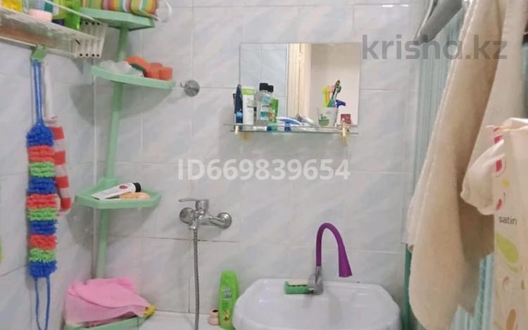3-комнатная квартира · 63 м² · 5/5 этаж, Курмангазы 166 — Маметова за 120 000 ₸ в Уральске — фото 2