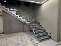 5-бөлмелі пәтер · 245 м² · 9/9 қабат, Мангилик Ел 38, бағасы: 245.5 млн ₸ в Астане, Есильский р-н — фото 2