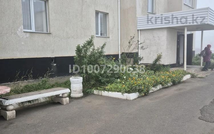 3-бөлмелі пәтер · 80 м² · 4/5 қабат, Мкр Бахыт 7, бағасы: 24 млн ₸ в Акмоле — фото 2