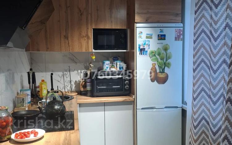 3-бөлмелі пәтер · 60 м² · 1/5 қабат, 11-й микрорайон, 11-й микрорайон 99 — Мечта, бағасы: 28 млн ₸ в Шымкенте, Енбекшинский р-н — фото 2