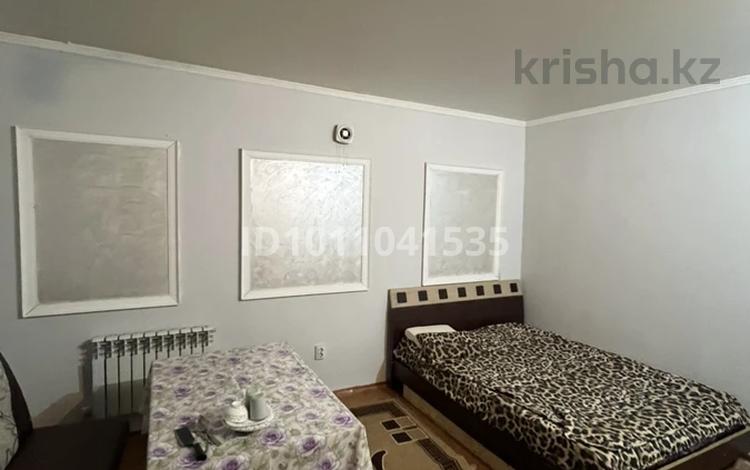 1 бөлме · 35 м² · 2/3 қабат, Папанина 151, бағасы: 110 000 ₸ в Алматы, Турксибский р-н — фото 3