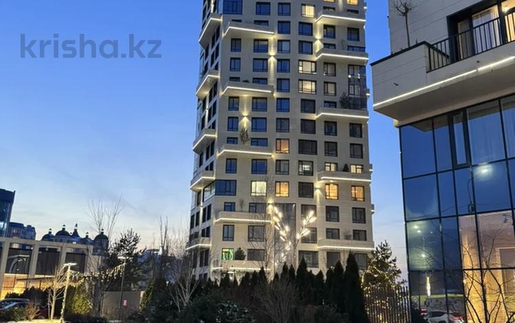 2-комнатная квартира, 90 м², 9/19 этаж помесячно, Аль-Фараби 41/4 — Сейфуллина за 600 000 〒 в Алматы, Бостандыкский р-н — фото 17