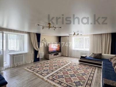 4-бөлмелі пәтер · 136 м² · 2/5 қабат, Нуржау 25, бағасы: 45 млн ₸ в Усть-Каменогорске
