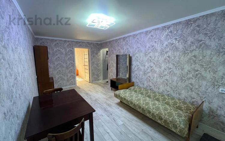 2-бөлмелі пәтер · 46 м² · 3/5 қабат, 18-шағынаудан, бағасы: 15.5 млн ₸ в Караганде, Алихана Бокейханова р-н — фото 2