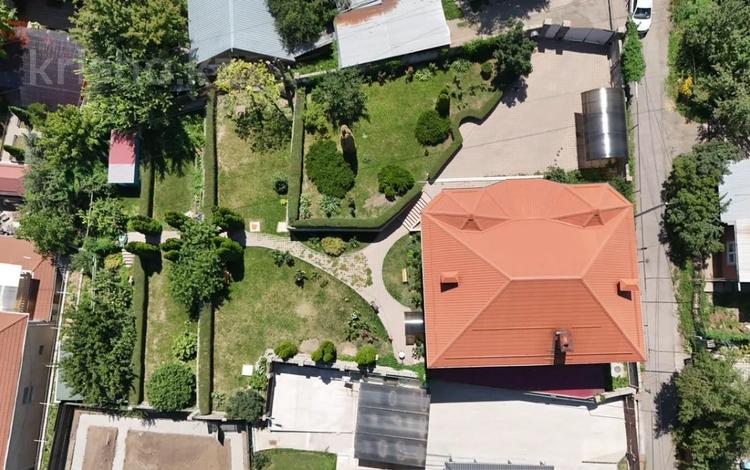 Отдельный дом · 5 комнат · 400 м² · 15 сот., мкр Тау Самал, Керей-Жанибек хандар 160а за 379.5 млн ₸ в Алматы, Медеуский р-н — фото 2