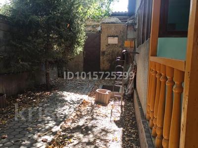 Отдельный дом · 4 комнаты · 168 м² · 8 сот., мкр Таусамалы, Телжан Шонанұлы — Поликлиника 26 рядом за 500 000 ₸ в Алматы, Наурызбайский р-н