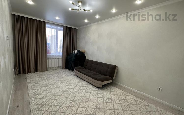 1-комнатная квартира · 42.8 м² · 8/13 этаж, тауелсиздик — БЕЗ КОМИССИИ ДЛЯ ПОКУПАТЕЛЕЙ за 24.5 млн ₸ в Астане, Алматы р-н — фото 2