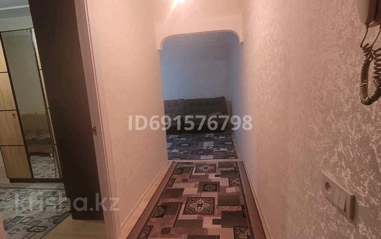 2-комнатная квартира · 42 м² · 1/5 этаж, мкр Айнабулак-3 95 за 250 000 ₸ в Алматы, Жетысуский р-н — фото 2