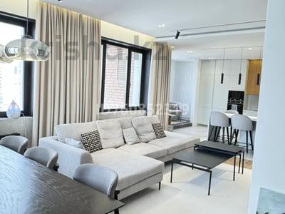 4-комнатная квартира · 156 м² · 9/16 этаж, Туркестан 28 за ~ 246 млн 〒 в Астане, Есильский р-н