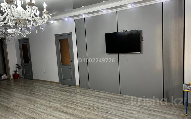 3-комнатная квартира · 80 м² · 20/21 этаж, Толе би 286/1, 286/3, 286/5, 286/6, 286/8 за 60 млн 〒 в Алматы, Алмалинский р-н — фото 2