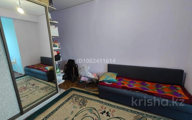 1-бөлмелі пәтер · 24 м², мкр Аксай-1А 28а — Толе би - Момышулы, Толе би - Яссауи, бағасы: 20 млн ₸ в Алматы, Ауэзовский р-н — фото 2