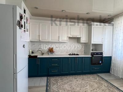 2-комнатная квартира · 63 м² · 10/10 этаж, 17-й мкр 85 за 25 млн 〒 в Актау