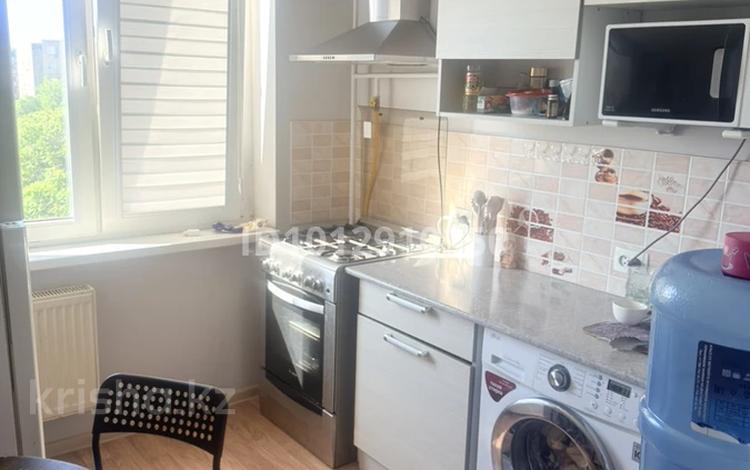 2-бөлмелі пәтер · 52 м² · 4/5 қабат, 5-й мкр 18, бағасы: 190 000 ₸ в Актау — фото 2