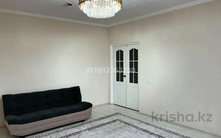3-комнатная квартира · 79 м², Левый берег 5-й квартал 3 за 150 000 ₸ в  — фото 2