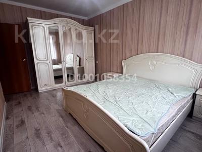 Аренда квартир в Западно-Казахстанской обл.: 3-комнатная квартира · 85 м² · 2 этаж, ул. Самал 99/1 за 200 000 〒 3-комнатная квартира · 85 м² · 2 этаж, ул. Самал 99/1 за 200 000 〒 в Уральске