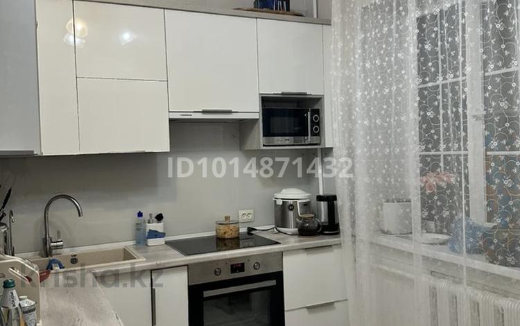 4-комнатная квартира · 86 м² · 4/5 этаж, мкр Самал-2 40 за 110 млн ₸ в Алматы, Медеуский р-н — фото 2