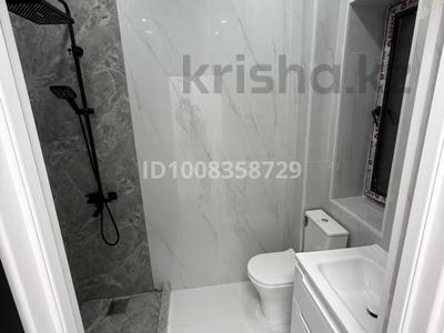 3-бөлмелі пәтер · 55 м² · 2/2 қабат, Желтокан 22 — Сдаю квартиры в аренду , квартиры новые после ремонта, евро ремонт, без мебели пока есть только на 2 этаже , свой двор , на против есть детский сад , школа 50 м от квартиры !, бағасы: 150 000 〒 в 