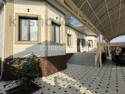 Жеке үй · 6 бөлме · 235 м² · 8 сот., мкр Самал-3 115 — Шубаркол, бағасы: 100 млн ₸ в Шымкенте, Абайский р-н