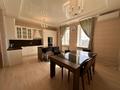 5-бөлмелі пәтер · 212 м² · 5/6 қабат, Романтиков 27, бағасы: 135 млн ₸ в Астане, Алматы р-н