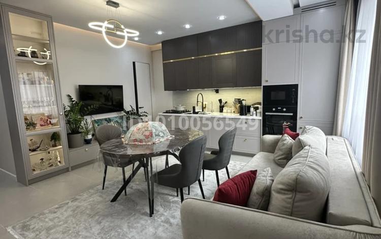 5-комнатная квартира · 240 м² · 3/3 этаж, мкр Алмас 238/1 — Момышулы/шаляпина за 160 млн ₸ в Алматы, Ауэзовский р-н — фото 2