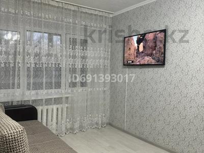 1-комнатная квартира, 40 м², 4/4 этаж помесячно, Алия Молдагулова за 110 000 〒 в Уральске