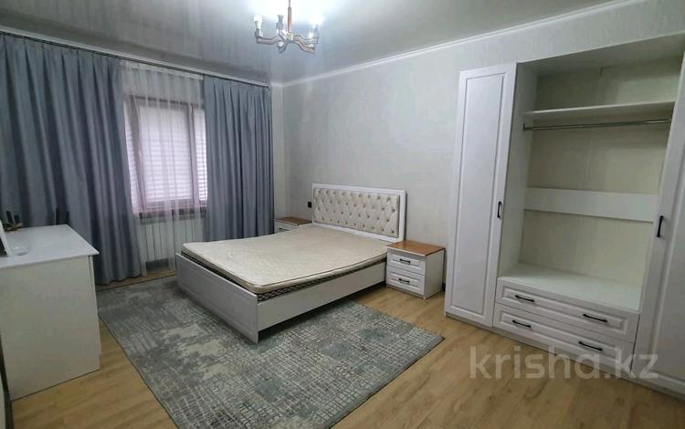 3-бөлмелі пәтер · 70 м² · 1/9 қабат, мкр Алмагуль, Жарокова 283, бағасы: 380 000 ₸ в Алматы, Бостандыкский р-н — фото 2