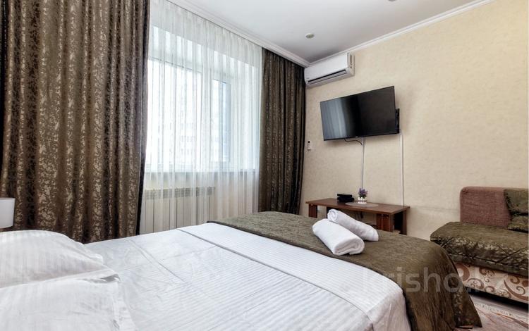 1-бөлмелі пәтер · 45 м², Республики 23, бағасы: 15 000 ₸ в Астане, р-н Байконур — фото 2