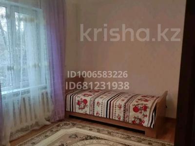 3-комнатная квартира · 65 м² · 4/4 этаж, мкр Коктем-1 2 — Тимирязева - Шашкина за 45 млн 〒 в Алматы, Бостандыкский р-н